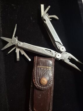 Wave Stainless Steel Multi-Tool - Silver